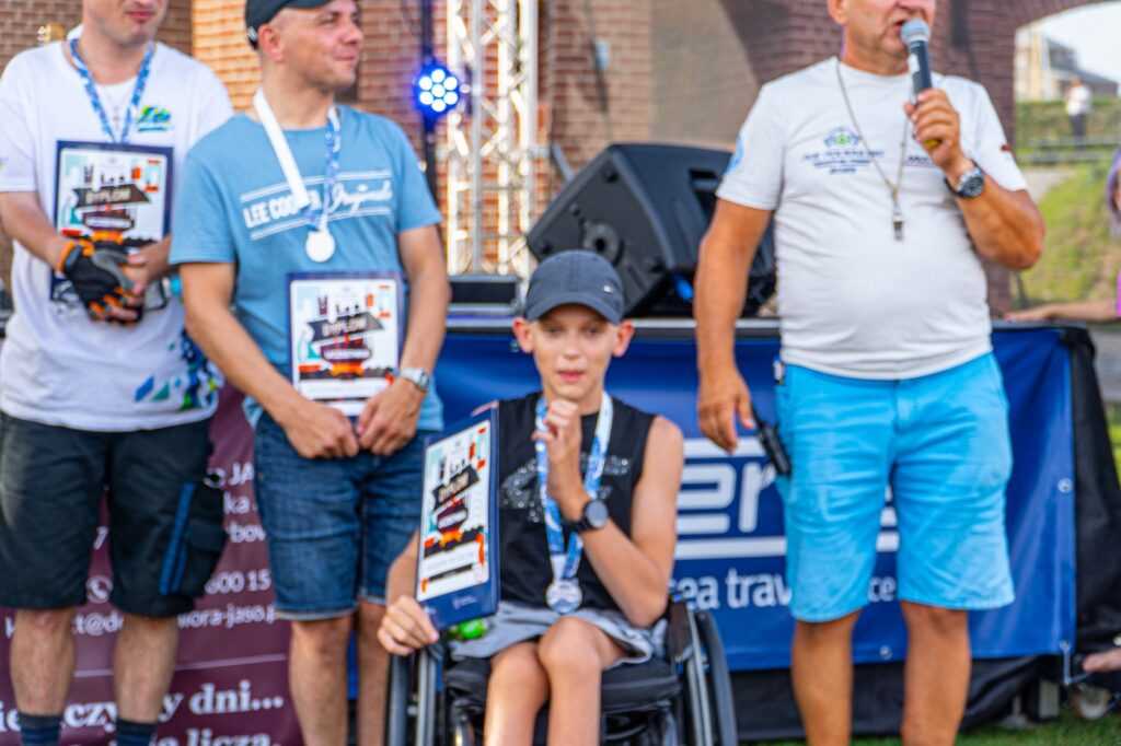 REGIONALNY FINAŁ OGÓLNOPOLSKIEGO PROGRAMU EDUKACYJI ŻEGLARSKIEJ. Nowoczesny Dom Seniora JaSo nad polskim morzem.